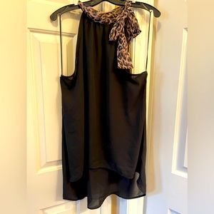 WHBM NEW Sleeveless Black Blouse w/ Leopard Print Bow